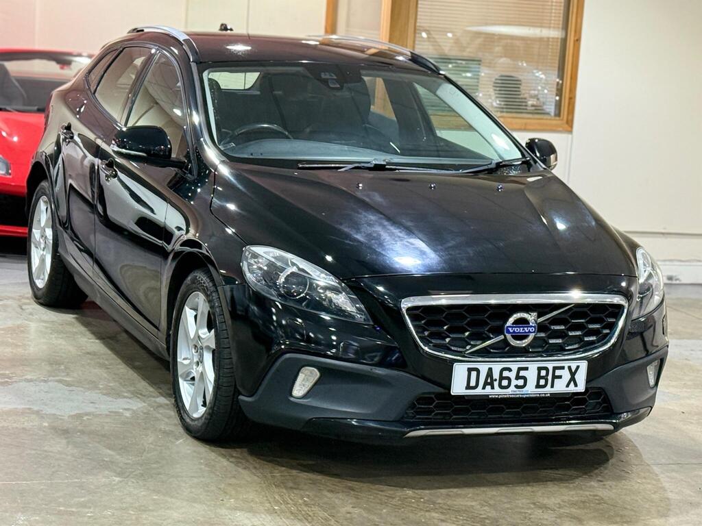 Volvo V40 Cross Country Hatchback 2.0 D2 Lux Nav Euro 6 (s/s) 5dr