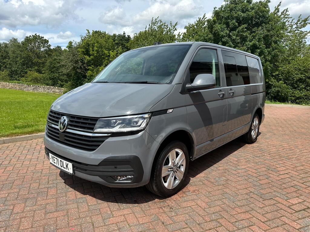 Volkswagen Transporter Combi Van 2.0 TDI T32 Highline Kombi DSG FWD SWB Euro 6 (s/s) 5dr