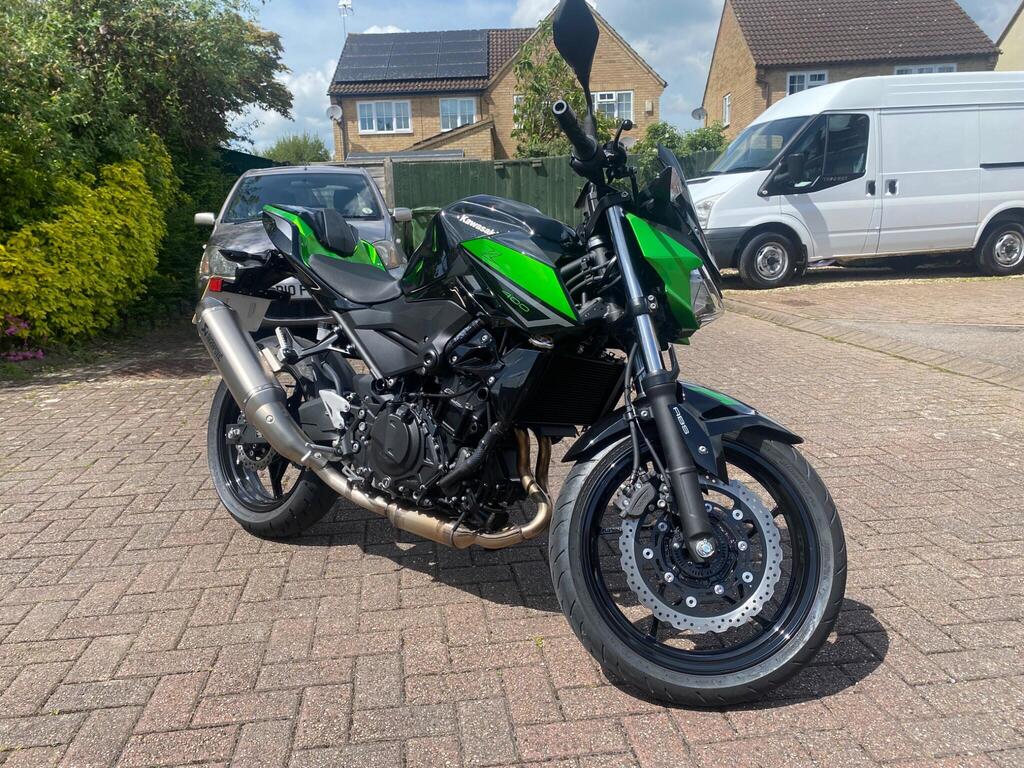 Kawasaki Z400