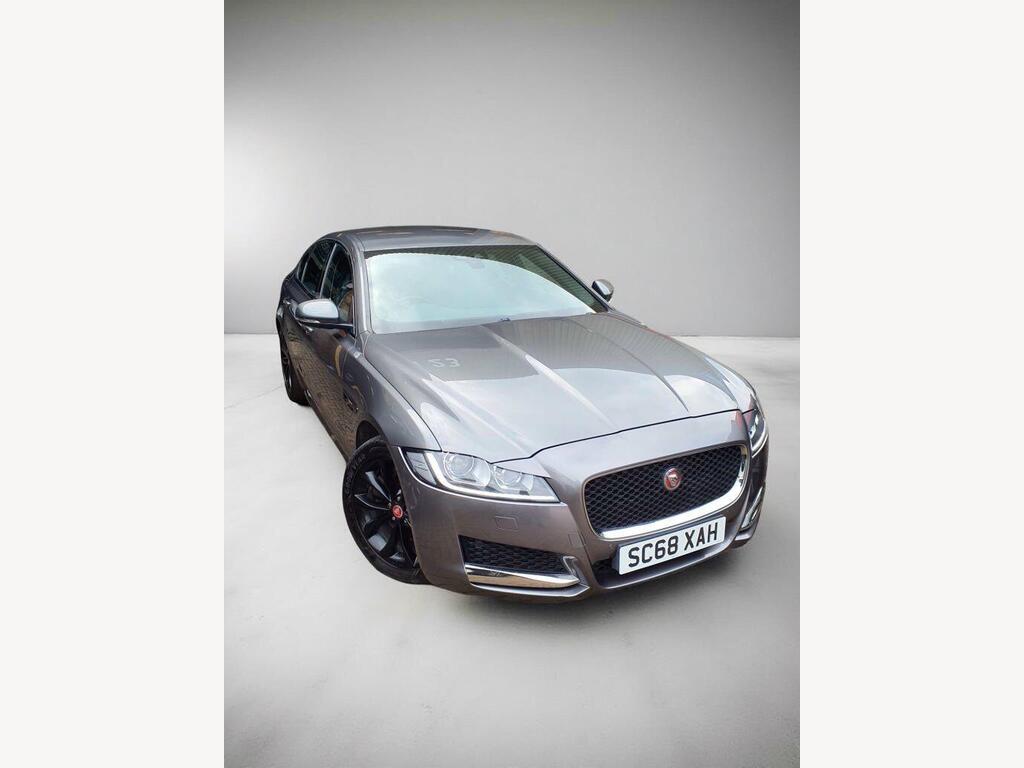 Jaguar XF