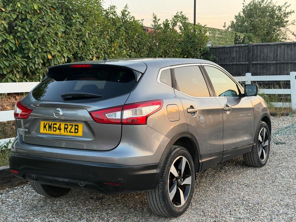 2015 Nissan Qashqai thumbnail 13