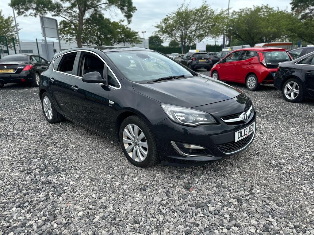Vauxhall Astra Hatchback 1.7 CDTi ecoFLEX SE Euro 5 (s/s) 5dr