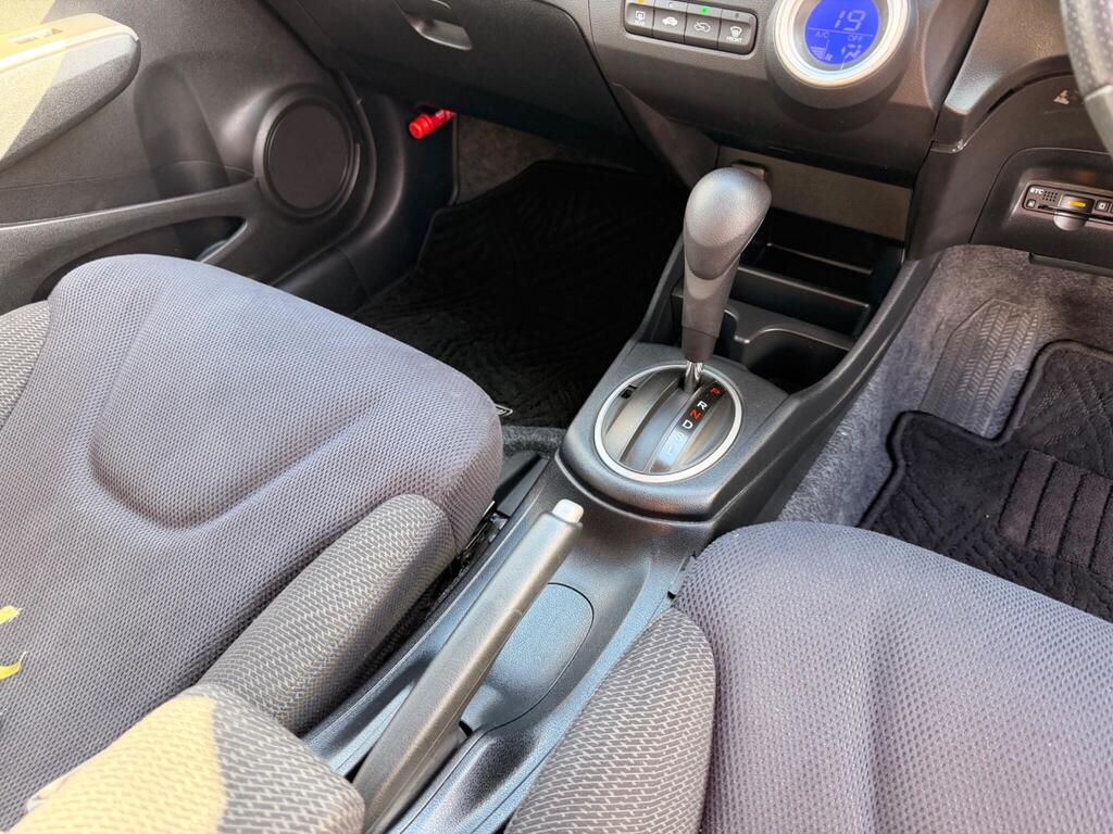 2012 Honda Jazz thumbnail 21