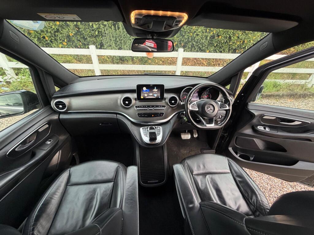 2015 Mercedes-Benz V Class thumbnail 15