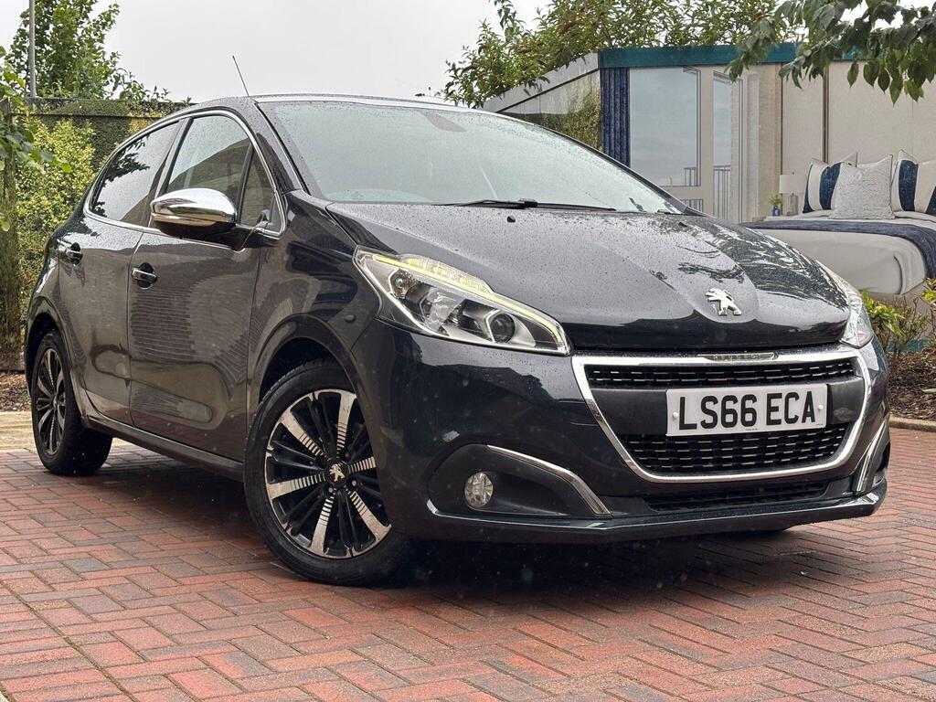 Peugeot 208 Hatchback 1.2 PureTech Allure Premium Euro 6 5dr