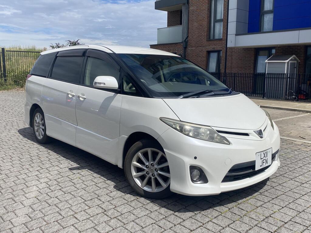 Toyota Estima Aeras G