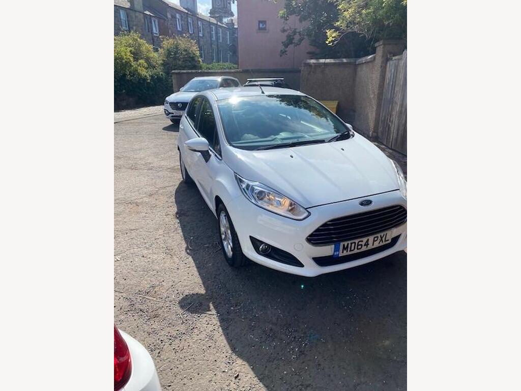 Ford Fiesta Hatchback 1.25 Zetec Euro 5 5dr