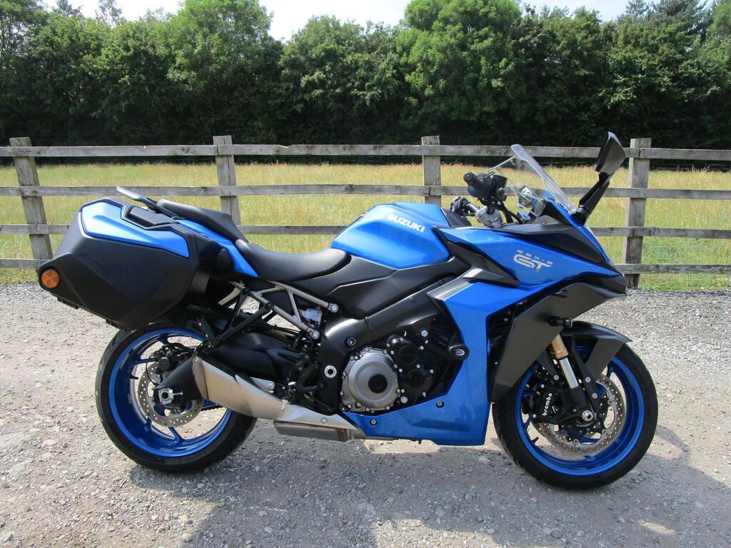 Suzuki GSX-S1000GT