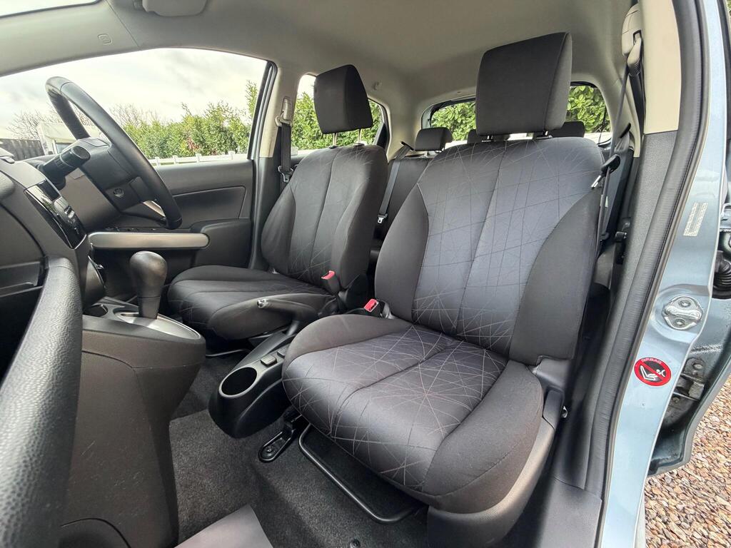 2012 Mazda Mazda2 thumbnail 28