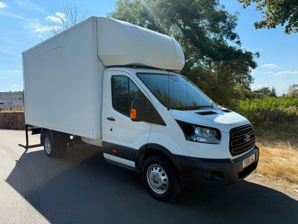 Ford Transit Luton 2.0 350 EcoBlue RWD L4 H1 Euro 6 2dr