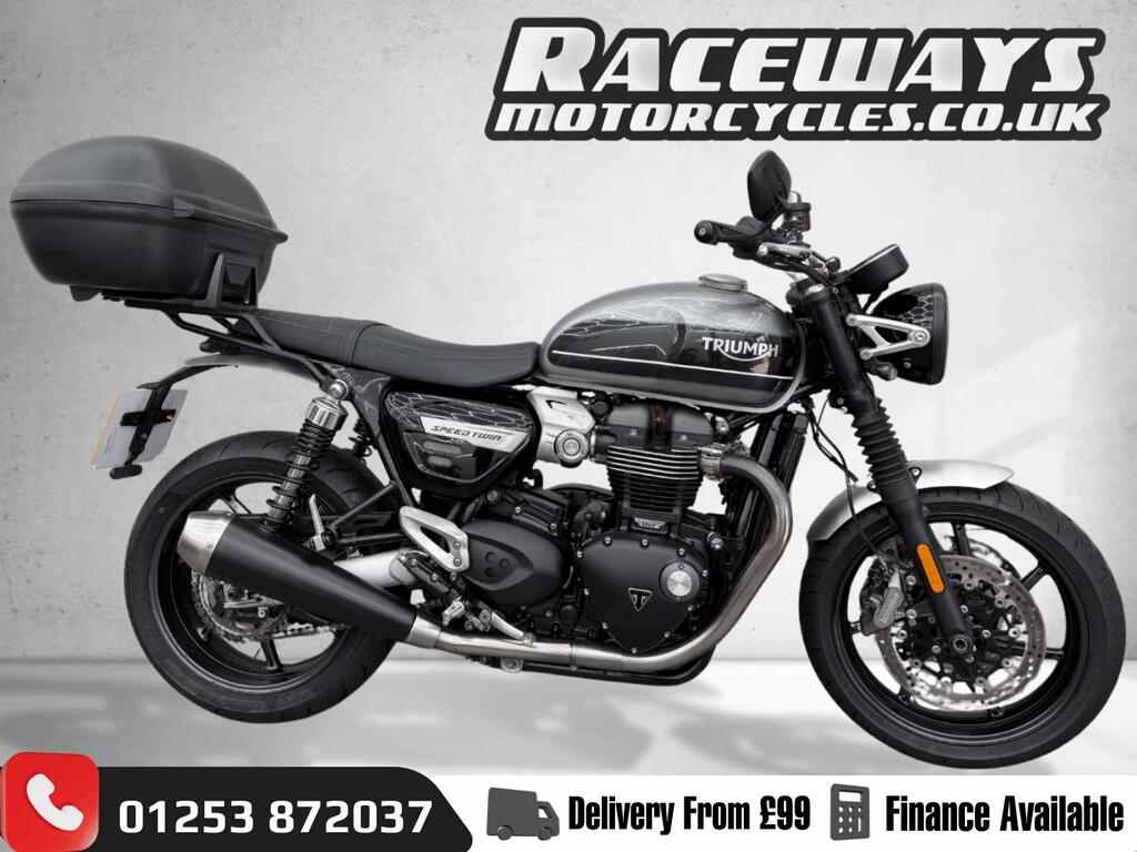 Triumph Speed Twin 900