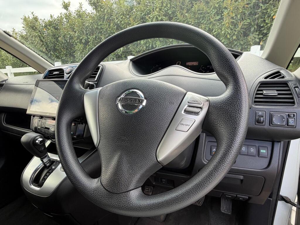 2014 Nissan Serena thumbnail 34