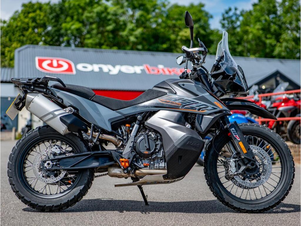 KTM 890 Adventure