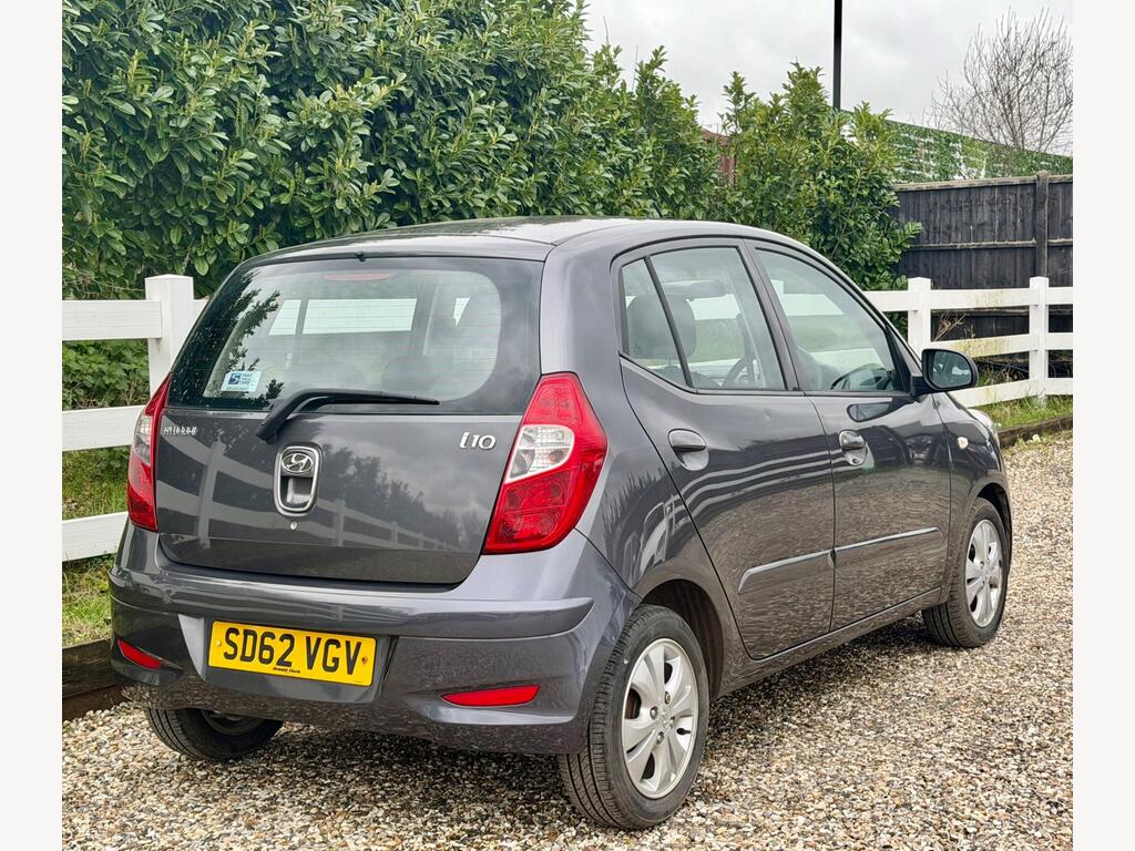 2012 Hyundai i10 thumbnail 12