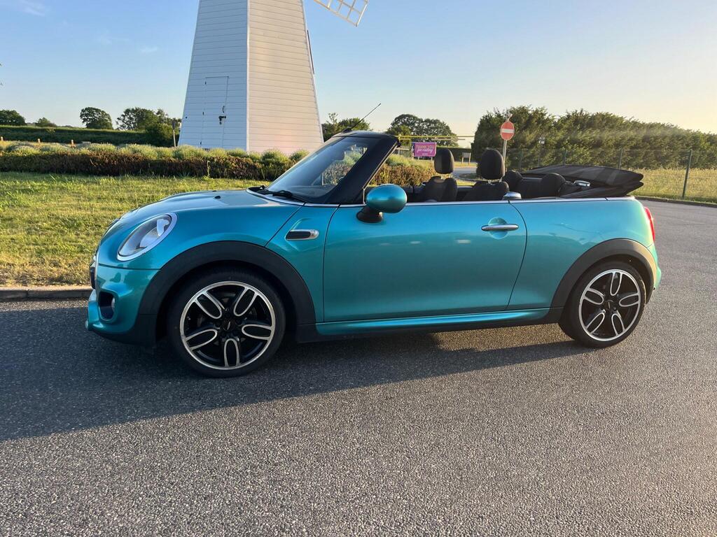 MINI Convertible