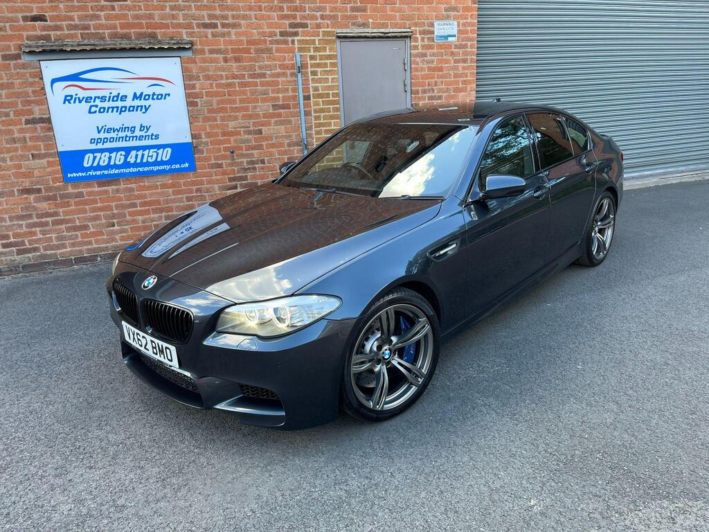BMW M5 Saloon 4.4 V8 DCT Euro 5 (s/s) 4dr