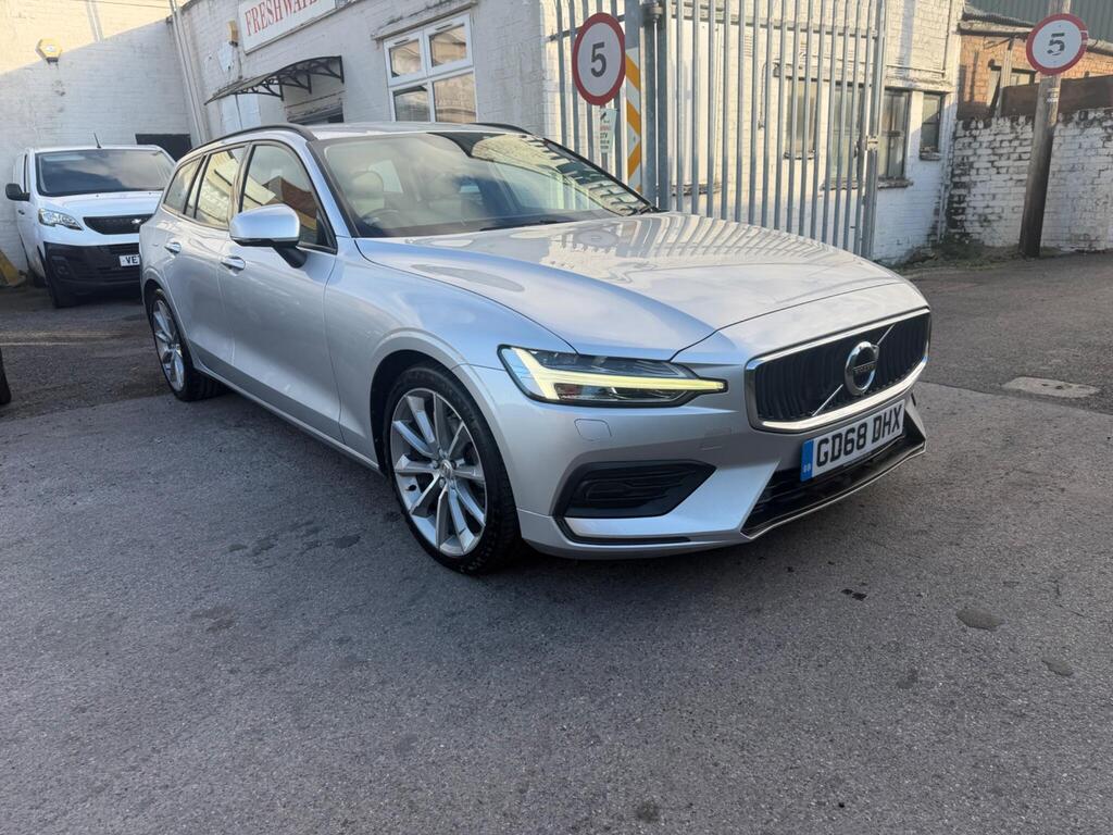 Volvo V60 Estate 2.0 D4 Momentum Auto Euro 6 (s/s) 5dr