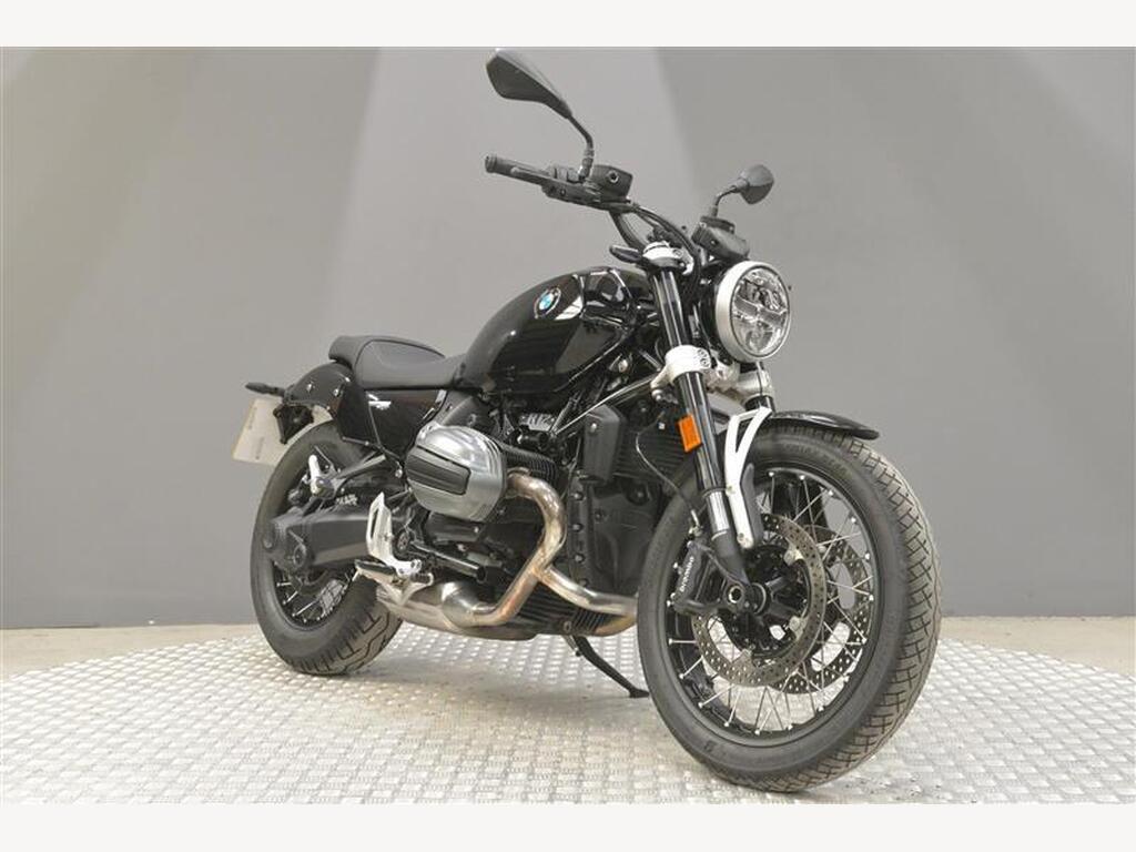 BMW R 12