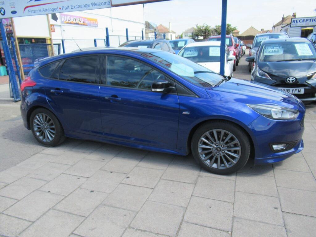 Ford Focus Hatchback 1.0T EcoBoost ST-Line Euro 6 (s/s) 5dr