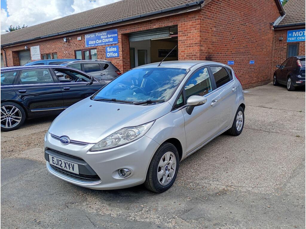 Ford Fiesta Hatchback 1.6 TDCi ECOnetic DPF Titanium 5dr