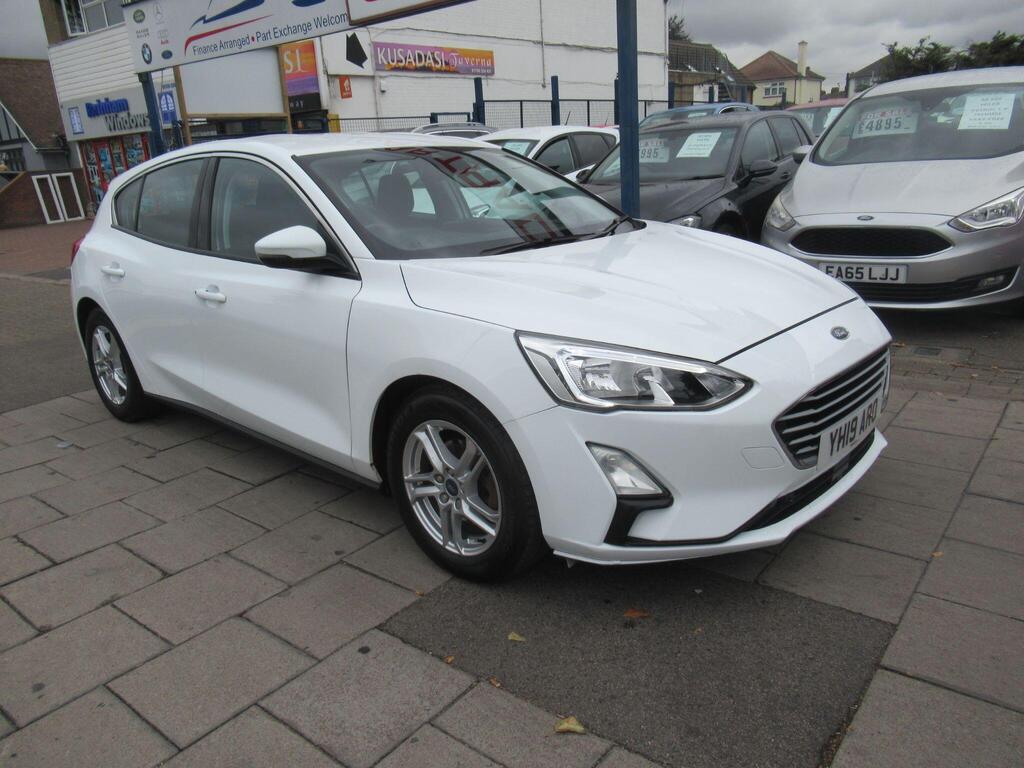 Ford Focus Hatchback 1.0T EcoBoost Zetec Euro 6 (s/s) 5dr