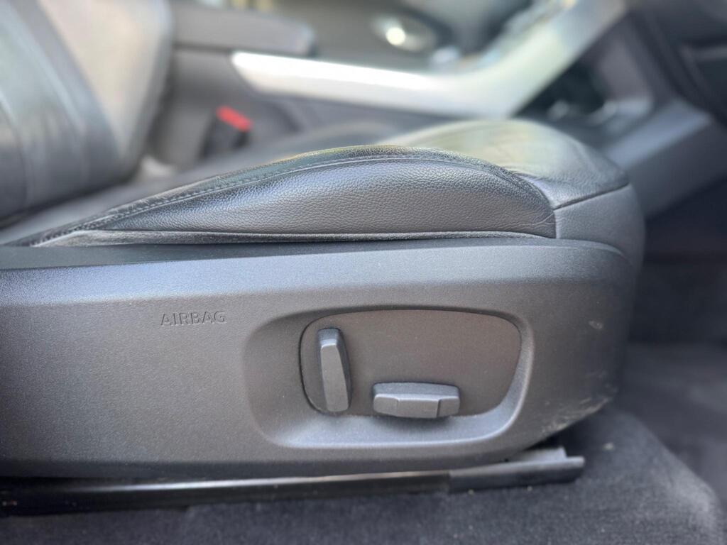 Land Rover Range Rover Evoque 2.0 TD4 SE Auto 4WD Euro 6 (s/s) 5dr thumbnail 15