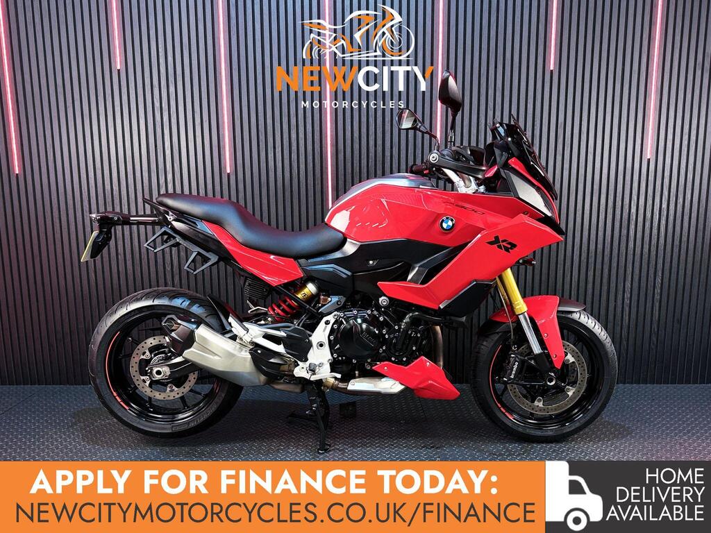 BMW F 900 XR