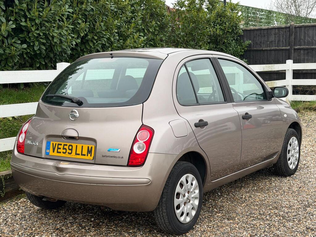 2009 Nissan Micra thumbnail 14