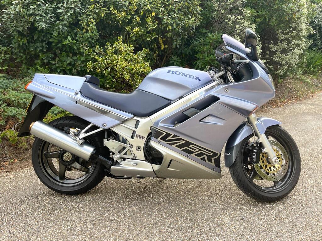 Honda VFR750 Sports Tourer