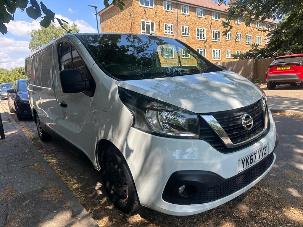 Nissan NV300