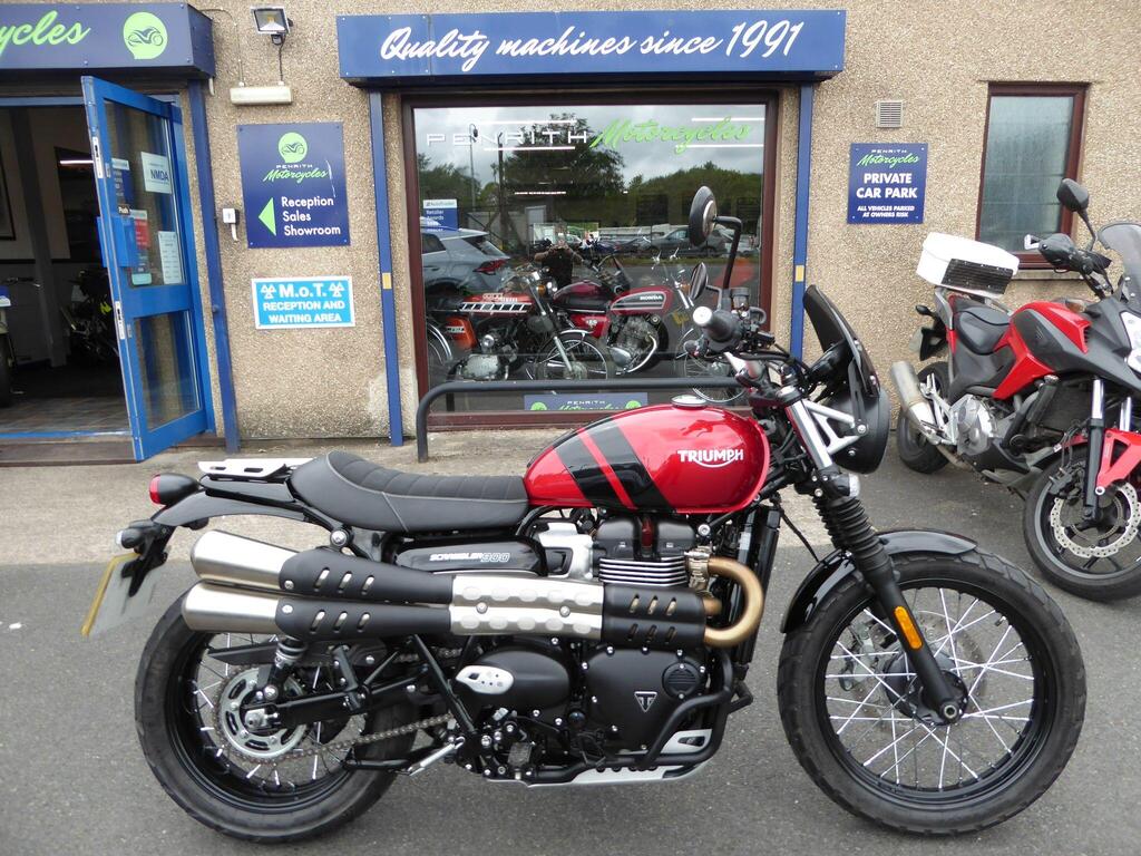 Triumph Scrambler 900