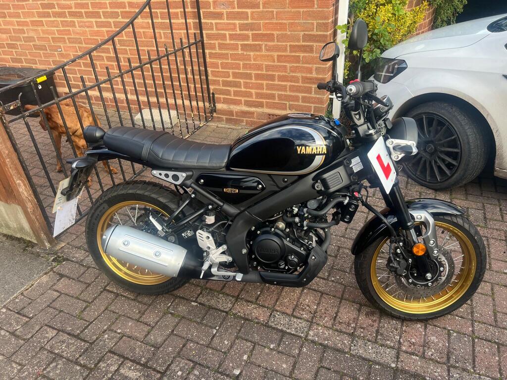 Yamaha XSR125