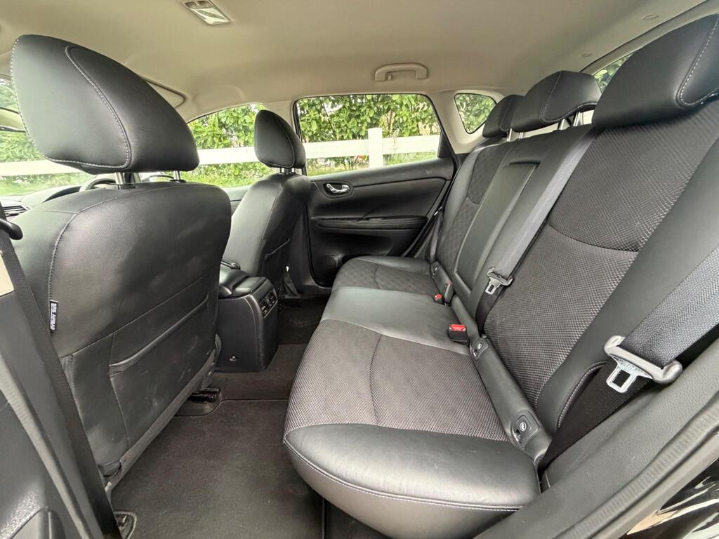 2017 Nissan Pulsar thumbnail 17