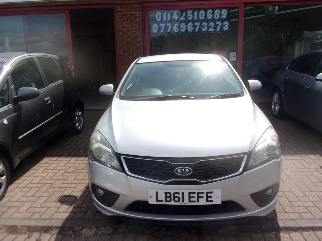 Kia ProCeed Hatchback 1.6 CRDi EcoDynamics 2 Euro 5 (s/s) 3dr