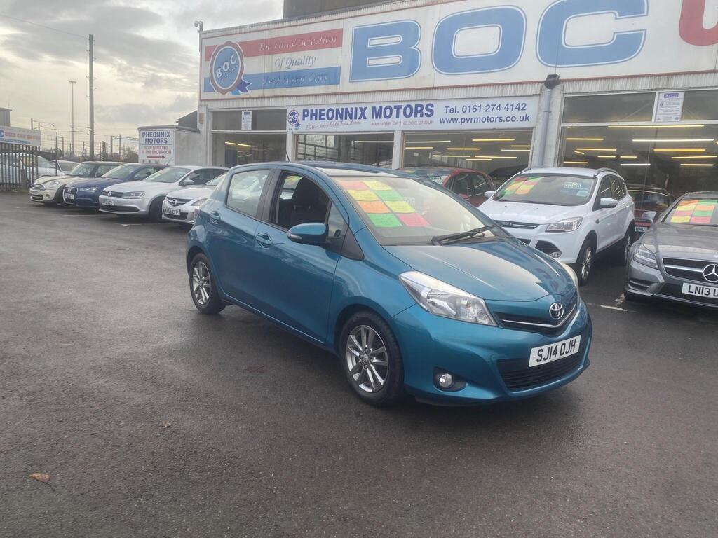 Toyota Yaris Hatchback 1.33 Dual VVT-i Icon Plus Euro 5 5dr