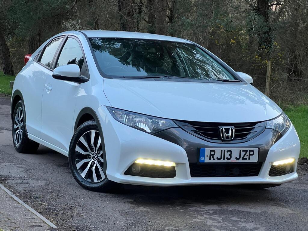 Honda Civic Hatchback 1.6 i-DTEC ES-T Euro 5 (s/s) 5dr