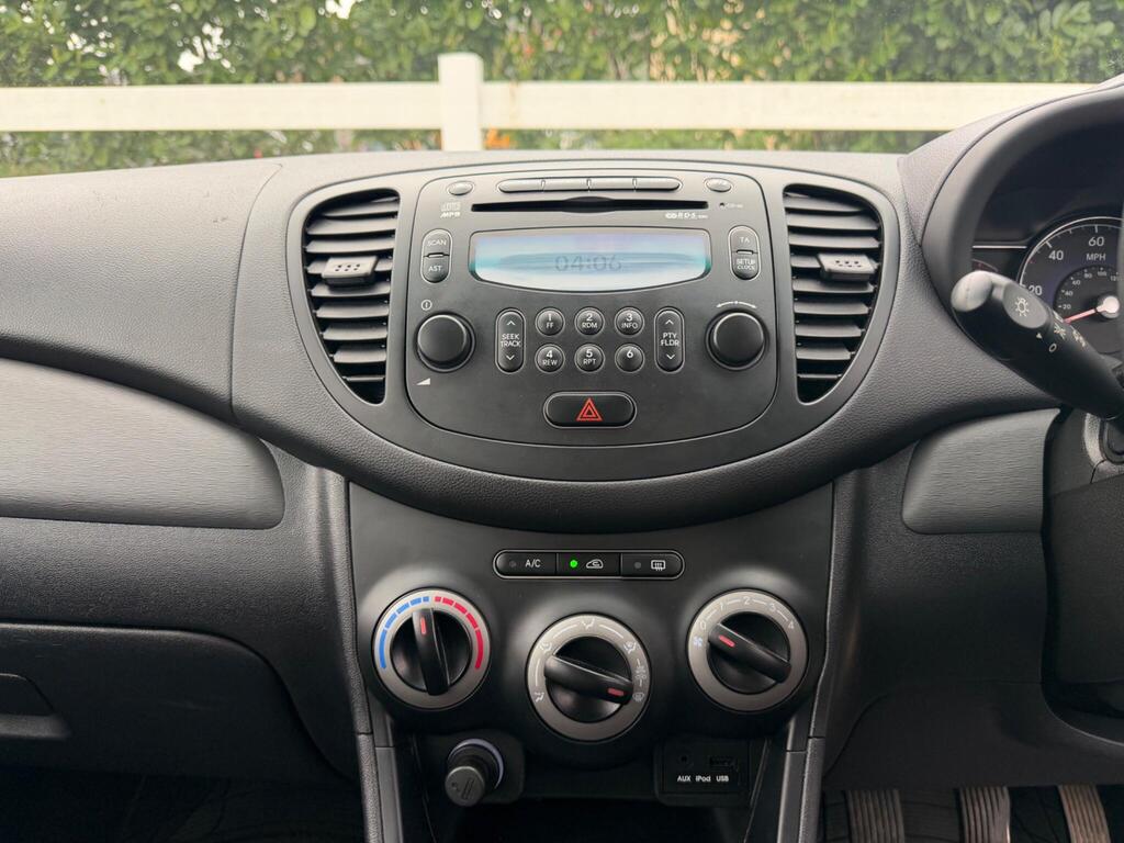 2012 Hyundai i10 thumbnail 14