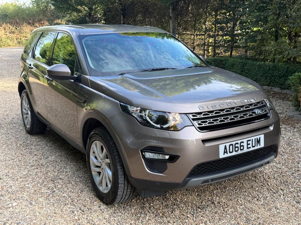 Land Rover Discovery Sport SUV 2.0 TD4 SE Tech Auto 4WD Euro 6 (s/s) 5dr