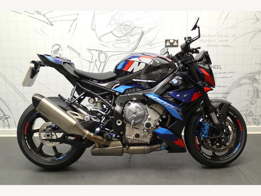 BMW M 1000 R