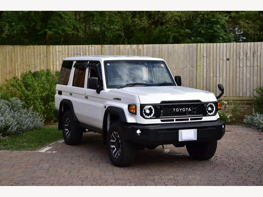 Toyota Land Cruiser