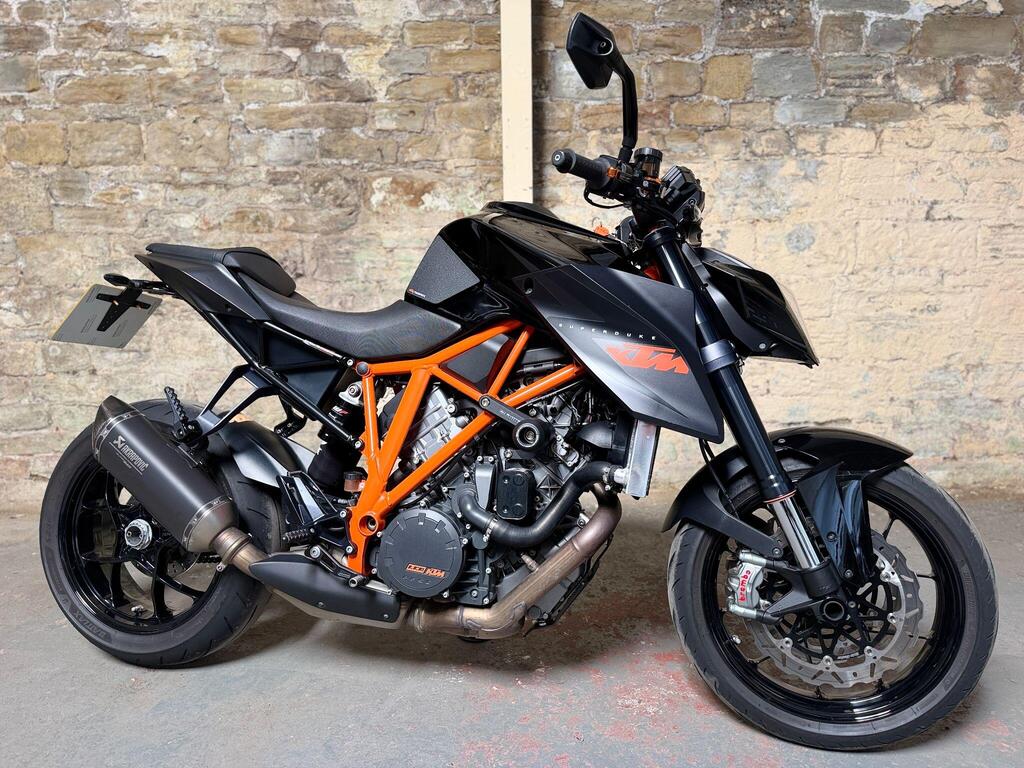 KTM 1290 Super Duke R