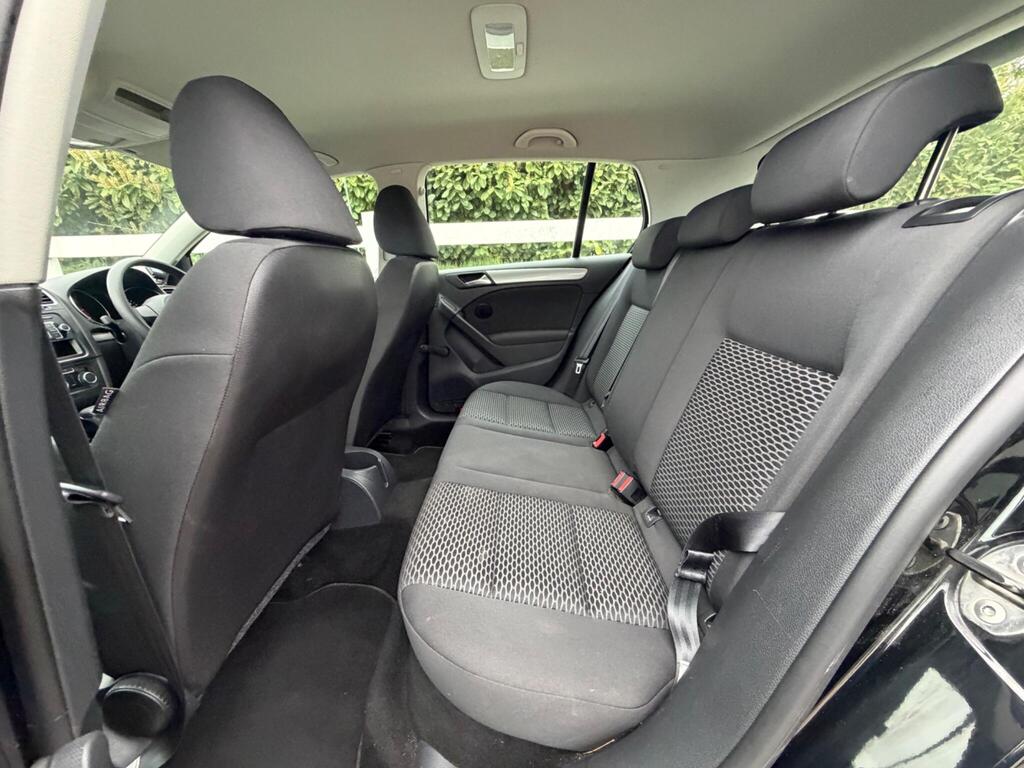 2009 Volkswagen Golf thumbnail 19