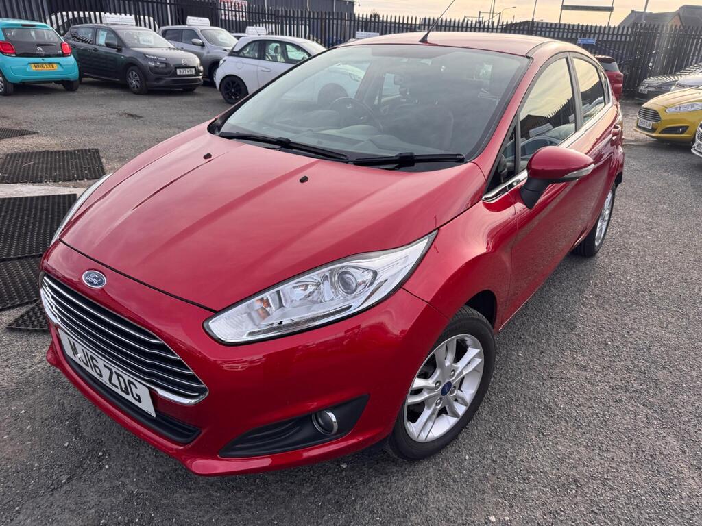 Ford Fiesta Hatchback 1.25 Zetec Euro 6 5dr