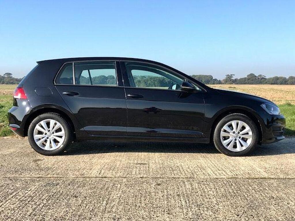 Volkswagen Golf Hatchback 1.6 TDI BlueMotion Tech SE Euro 5 (s/s) 5dr