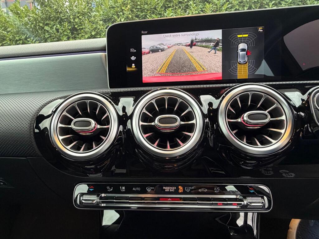 2018 Mercedes-Benz A Class thumbnail 34