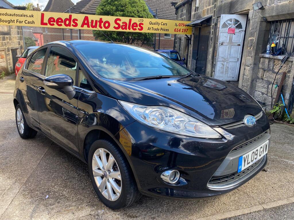 Ford Fiesta Hatchback 1.4 Zetec 5dr