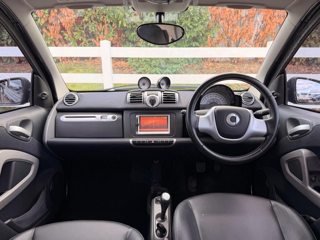 2014 Smart fortwo thumbnail 20