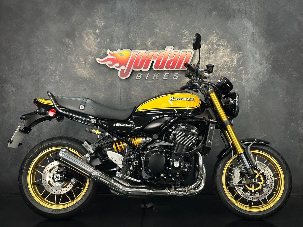 Kawasaki Z900 RS SE