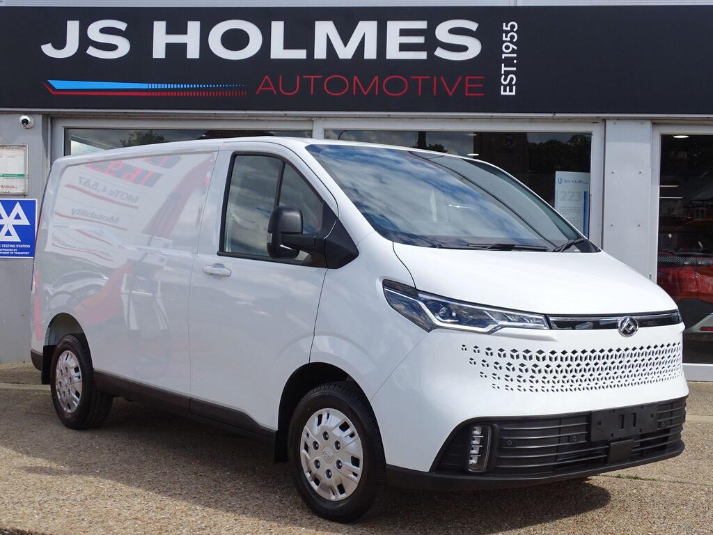 MAXUS Deliver 7