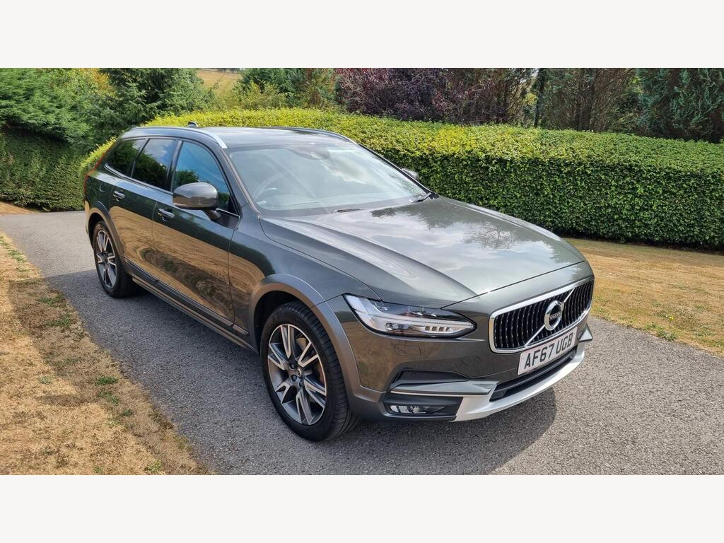 Volvo V90 Cross Country